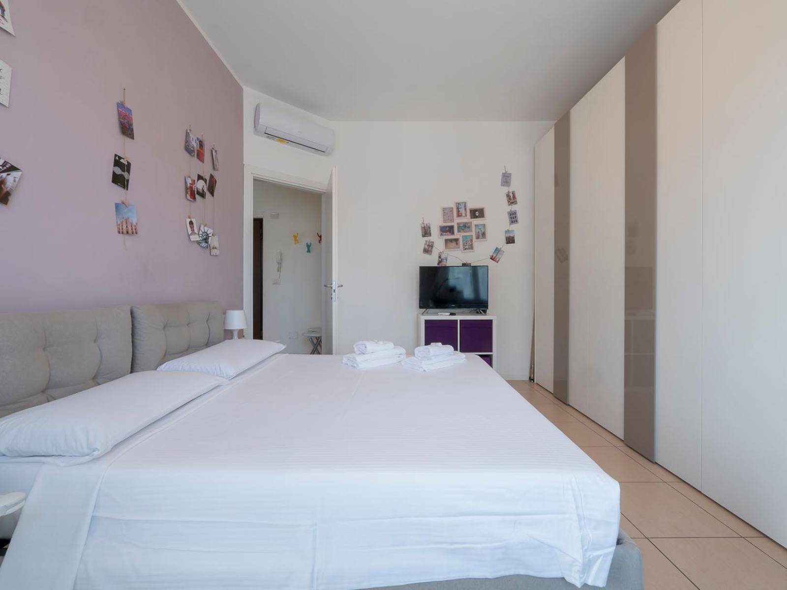 I Host - Forze Armate 83 Appartement *