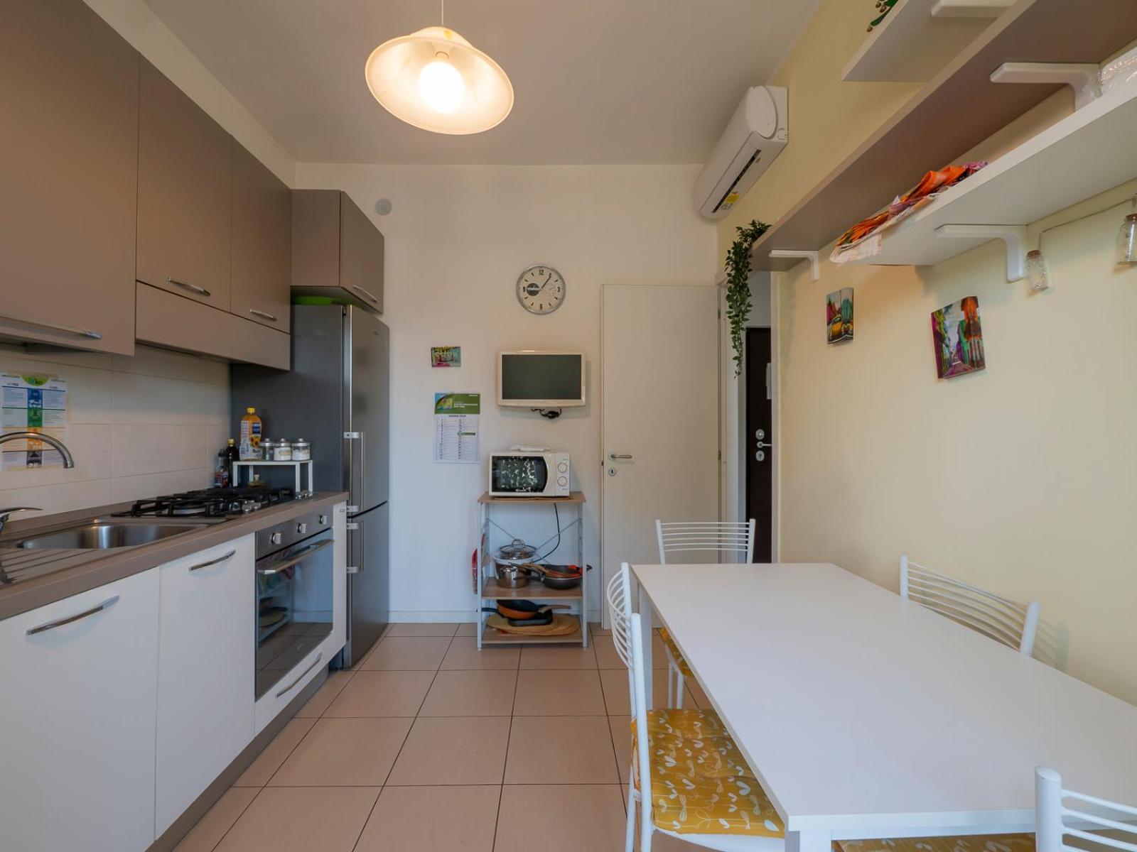 I Host - Forze Armate 83 Appartement